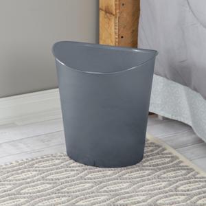 1031  - 3 Gal. Oval Wastebasket