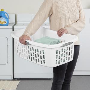 1219  - 1.5 Bushel HipHold Laundry Basket