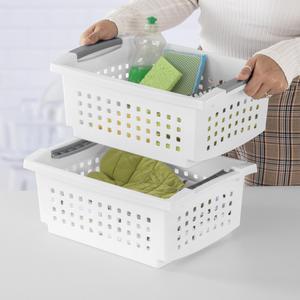 1662  - Medium Stacking Basket