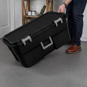 2214  - Large Footlocker