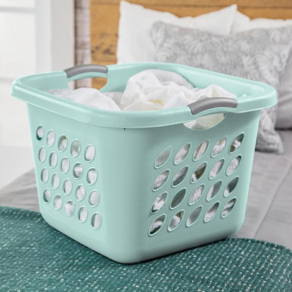 White Pack of 6 Details about   Sterilite 1.5 Bushel/53 Liter Ultra Square Laundry Basket 