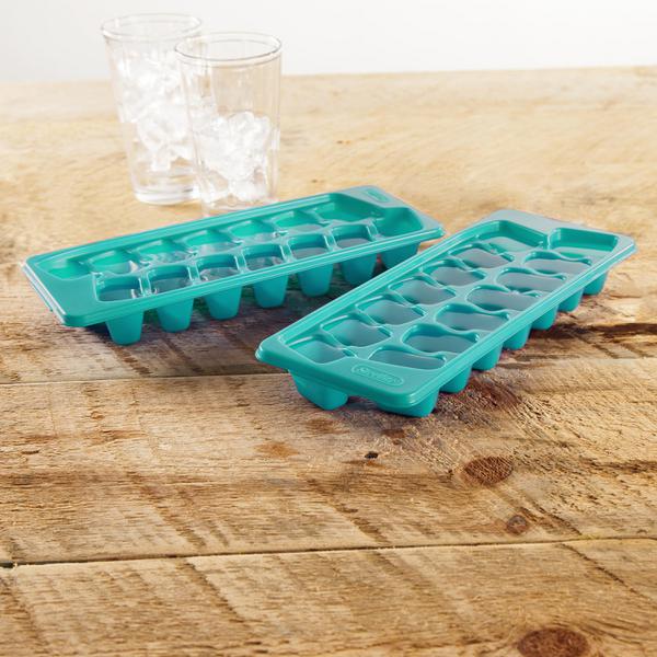 Set of 2 Covered Ice Trays